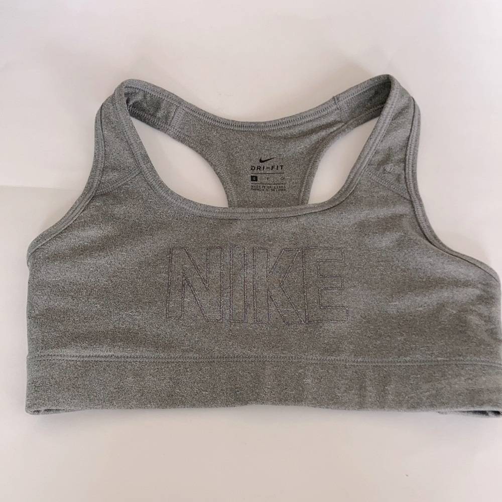 NWT Nike gray Sports bra